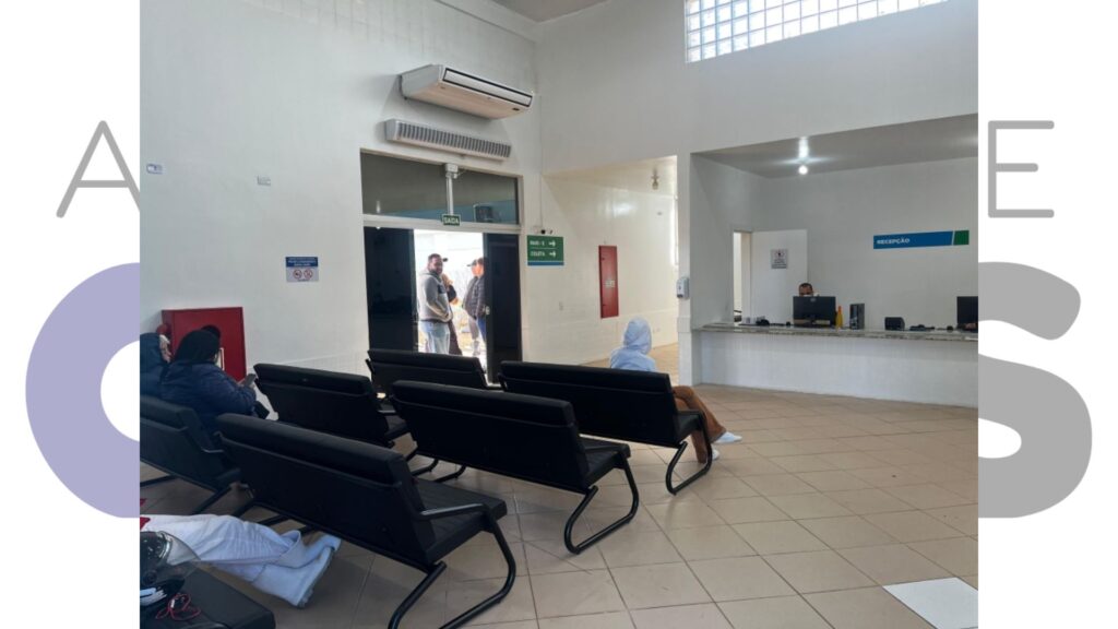 Reforma amplia o Pronto Atendimento Maria Isabel, que agora funciona 24h só para moradores de Assis. Entrega teve presença da prefeita e autoridades.