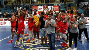 Basquete Assis recebe Santos no Jairão para 1º jogo da semifinal do Paulista