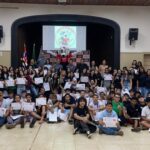 Alunos da E.E. Carlos Alberto se formam no projeto ‘Bombeiro na Escola’ com foco em primeiros socorros e cidadania