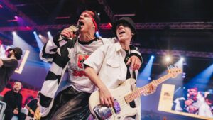 Ator de Palmital é destaque na CCXP25 no papel de Champignon em filme sobre Chorão