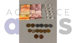 Homem é preso por tráfico na Vila Souza após ser flagrado vendendo crack embaixo de árvore