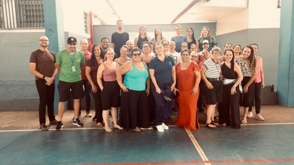 Empatia e acessibilidade: Escola Dom Antonio inaugura projeto “Escola Mais Inclusiva” com treinamento prático para docentes