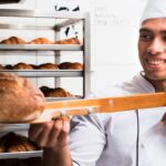 Mão na massa e dinheiro no bolso: Fundo Social oferece curso gratuito de Panificação Básica com foco no empreendedorismo em Assis