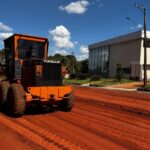 Prefeitura de Assis intensifica obras de asfalto na Rua Raja Jabur