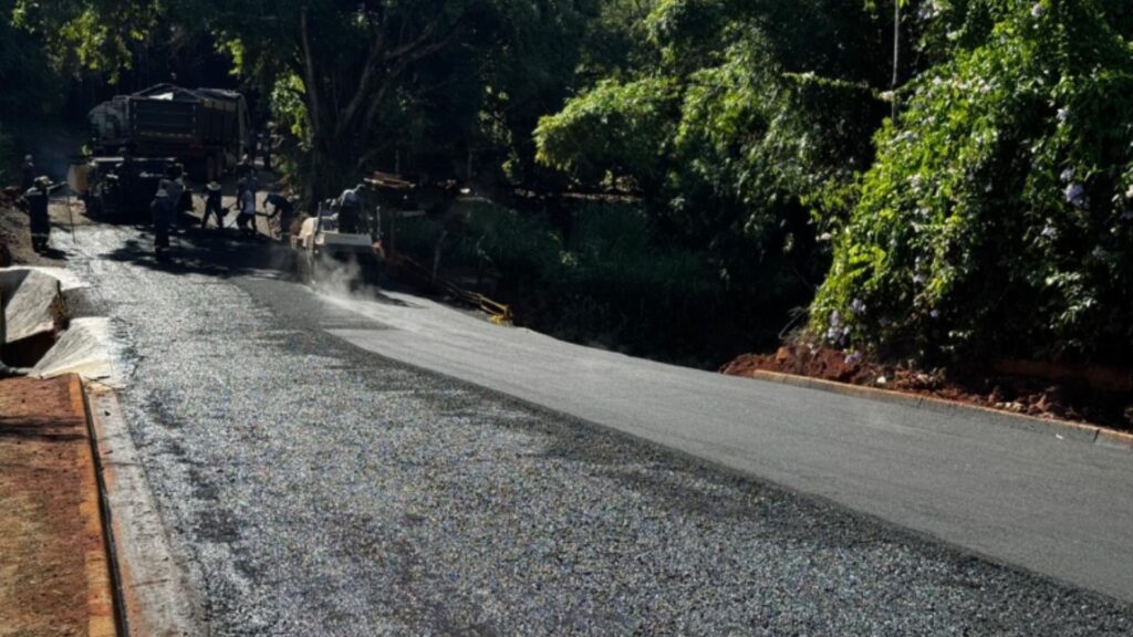 Reta final: Ponte da Água do Matão recebe asfalto e se aproxima da entrega oficial