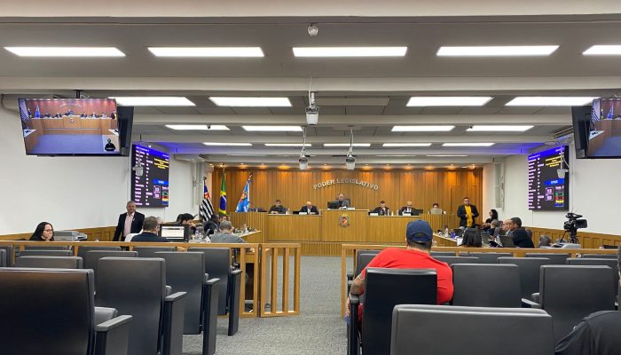 #06-04-camara-municipal-assis-vota-projetos-assistencia-social-milhao