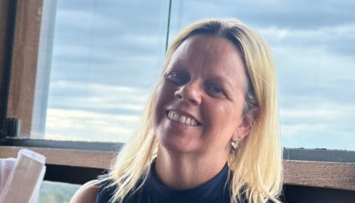 #07-04-diretora-escola-francisca-ribeiro-rita-sversuti-cidada-honoraria-assis