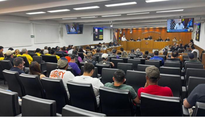 #12-04-camara-municipal-assis-votacao-obras-drenagem-bolsa-atirador-autismo
