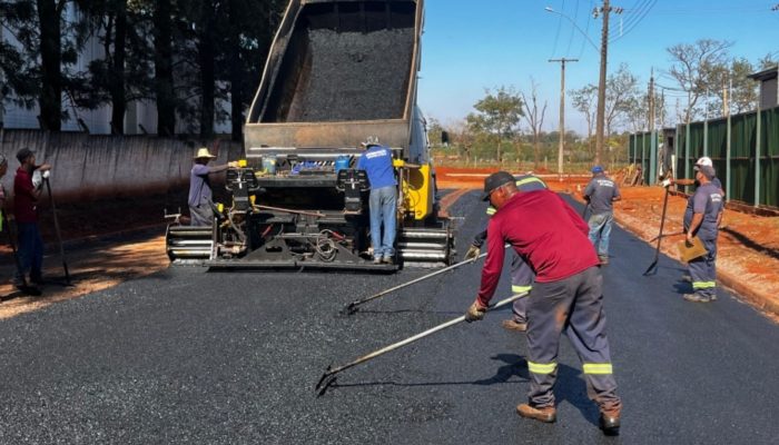 #1post-site-12-09-obras-asfalto-distrito-industrial-assis