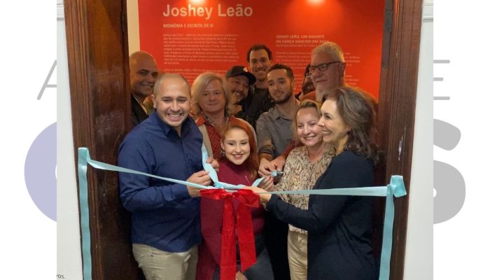 4-15-08-exposicao-homenagem-bailarino-jose-leao-centro-cultural-dona-pimpa-assis